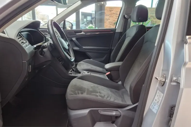 Volkswagen Tiguan din 2024 cu 36.660 km - oferta VOL214467 - foto 11