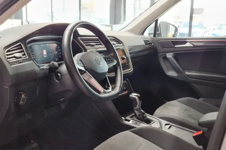 Volkswagen Tiguan din 2024 cu 36.660 km - oferta VOL214467 - foto 12