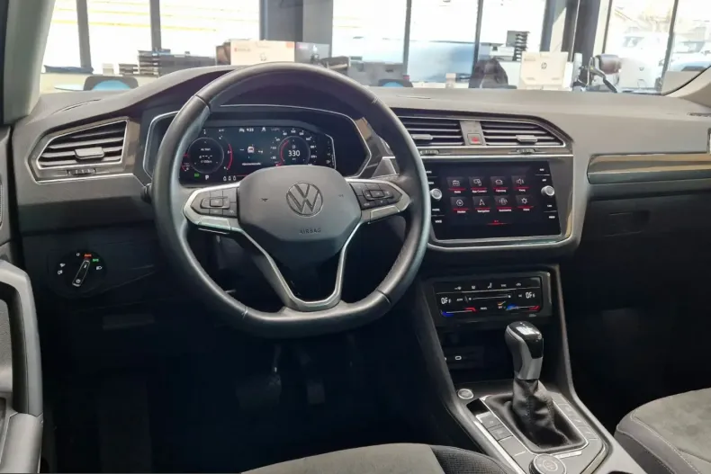 Volkswagen Tiguan din 2024 cu 36.660 km - oferta VOL214467 - foto 13