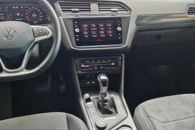 Volkswagen Tiguan din 2024 cu 36.660 km - oferta VOL214467 - foto 18