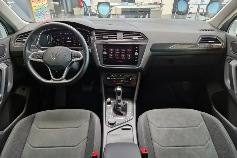 Volkswagen Tiguan din 2024 cu 36.660 km - oferta VOL214467 - foto 29
