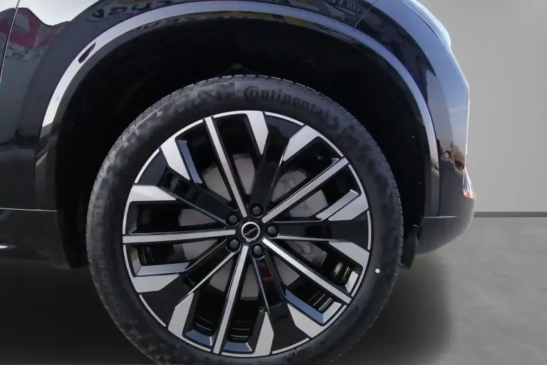 Volvo XC90 din 2025 cu 20.000 km - oferta VOL214468 - foto 9