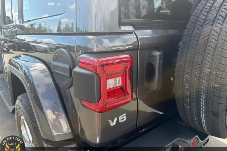 Jeep Wrangler din 2022 cu 60.110 km - oferta JEE214469 - foto 10