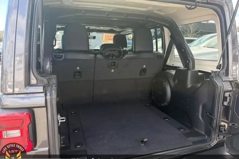 Jeep Wrangler din 2022 cu 60.110 km - oferta JEE214469 - foto 11