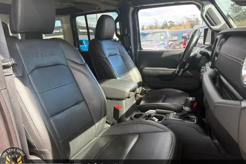Jeep Wrangler din 2022 cu 60.110 km - oferta JEE214469 - foto 21