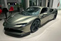 Ferrari SF90 din 2025 cu 1.350 km - oferta FER214470 - foto 1