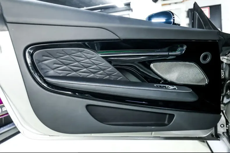 Aston Martin DB12 din 2024 cu 4.650 km - oferta AST214472 - foto 9