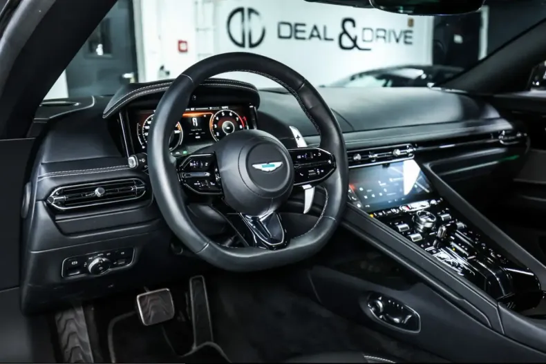 Aston Martin DB12 din 2024 cu 4.650 km - oferta AST214472 - foto 10