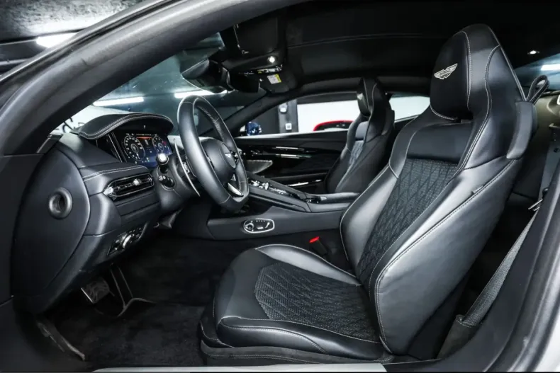 Aston Martin DB12 din 2024 cu 4.650 km - oferta AST214472 - foto 11