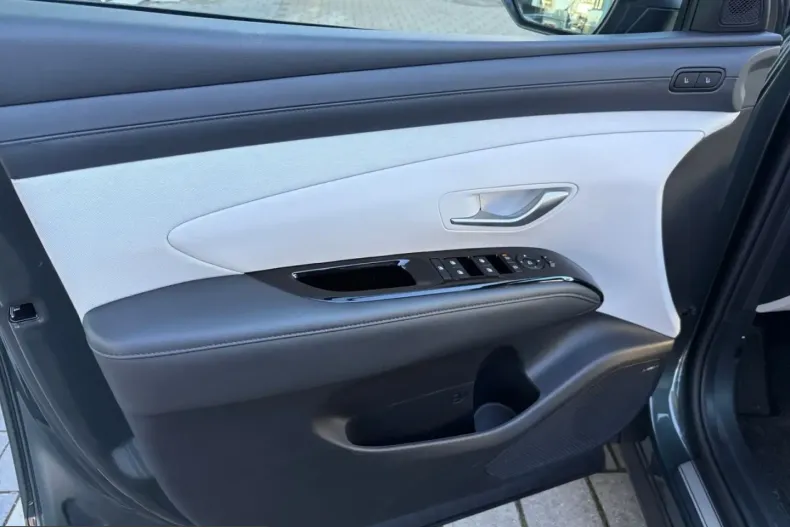 Hyundai Tucson din 2025 cu 27.700 km - oferta HYU214487 - foto 11