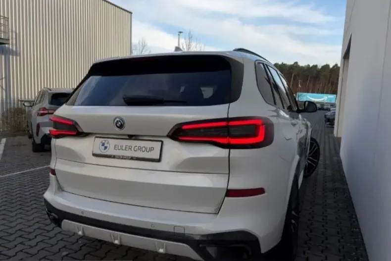BMW X5 (Seria X) din 2022 cu 97.575 km - oferta BMW214488 - foto 3