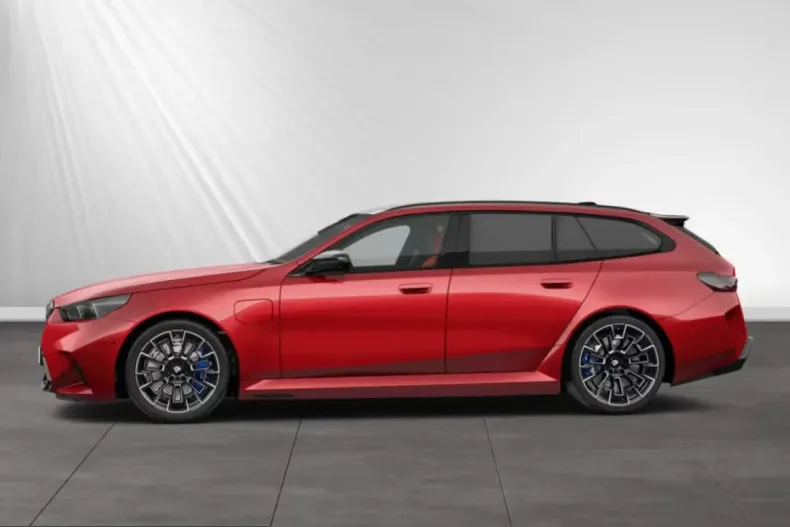 BMW M5 (Seria 5) din 2025 cu 2.358 km - oferta BMW214491 - foto 2