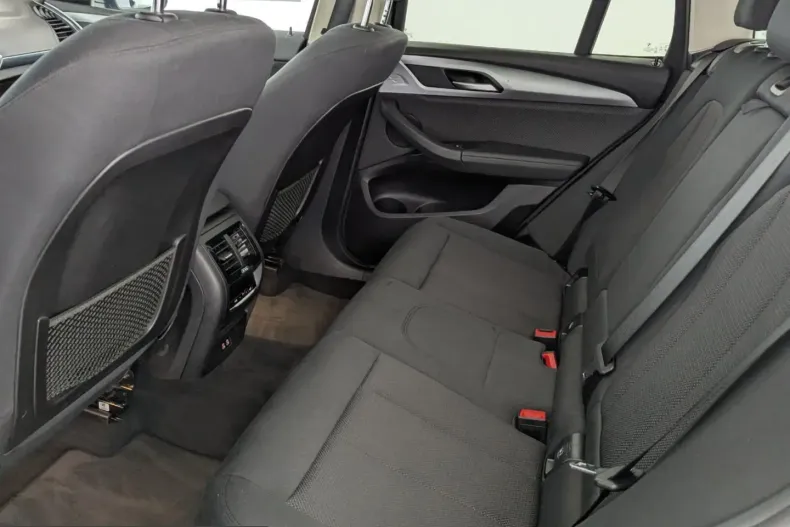 BMW X3 (Seria X) din 2021 cu 90.290 km - oferta BMW214494 - foto 14
