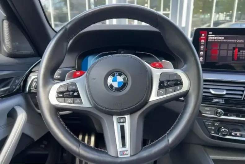 BMW M5 (Seria 5) din 2023 cu 18.236 km - oferta BMW214495 - foto 8