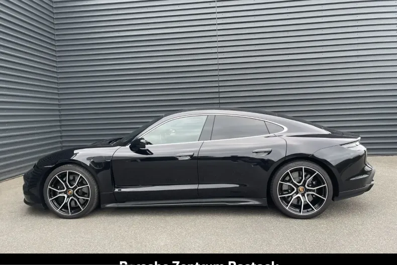 Porsche Taycan din 2023 cu 26.950 km - oferta POR214507 - foto 2