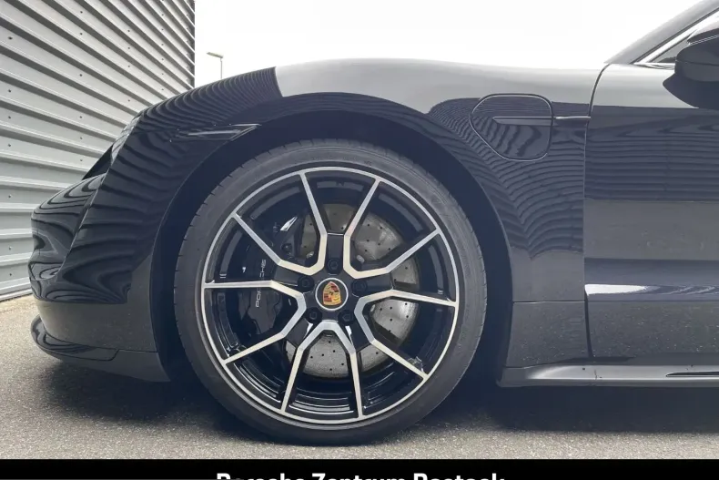 Porsche Taycan din 2023 cu 26.950 km - oferta POR214507 - foto 6