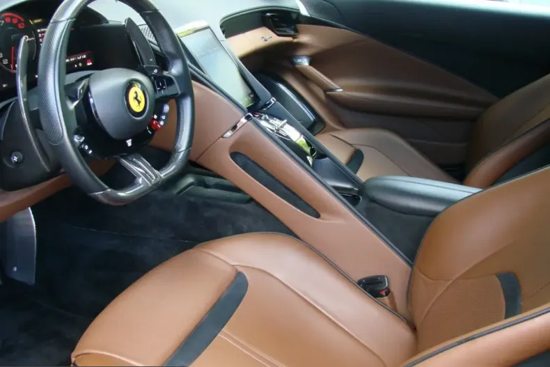 Ferrari Roma din 2022 cu 16.901 km - oferta FER214509 - foto 11