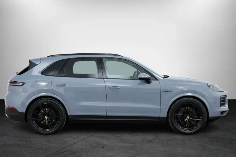 Porsche Cayenne din 2024 cu 40.800 km - oferta POR214511 - foto 8
