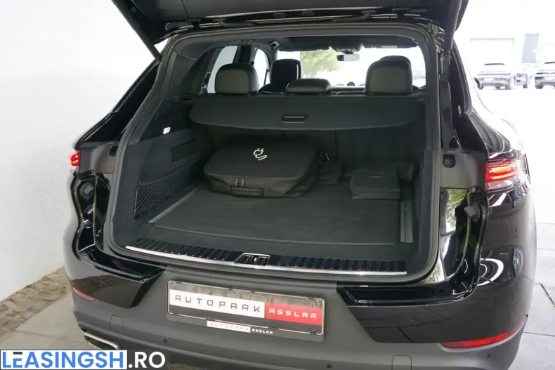 Porsche Cayenne din 2023 cu 34.050 km - oferta POR214516 - foto 18