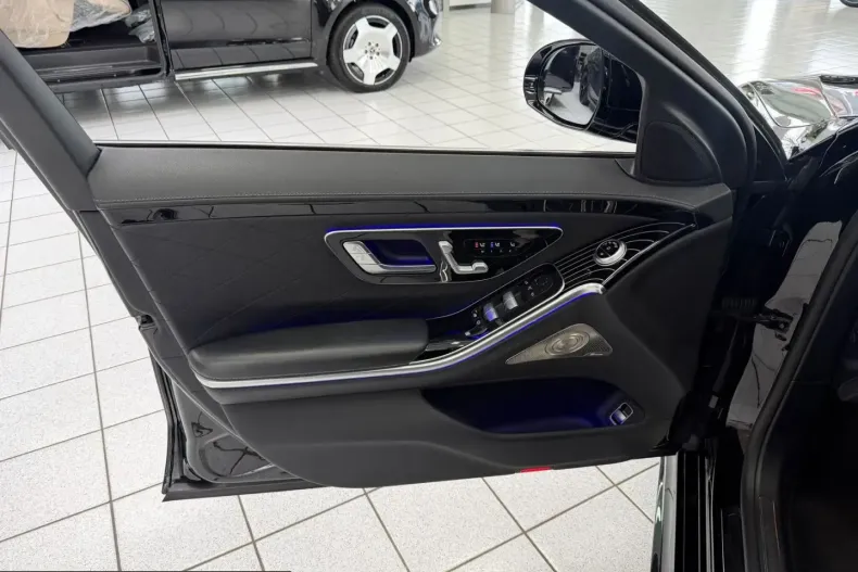 Mercedes-Benz S 580 (Clasa S) din 2022 cu 63.539 km - oferta MER214518 - foto 8