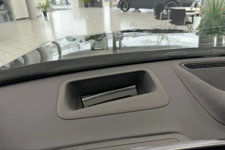 Mercedes-Benz S 580 (Clasa S) din 2022 cu 63.539 km - oferta MER214518 - foto 13