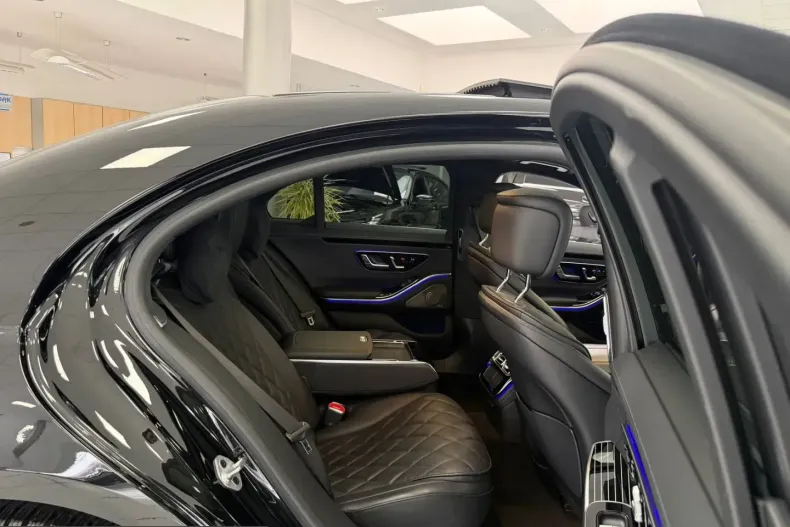 Mercedes-Benz S 580 (Clasa S) din 2022 cu 63.539 km - oferta MER214518 - foto 19