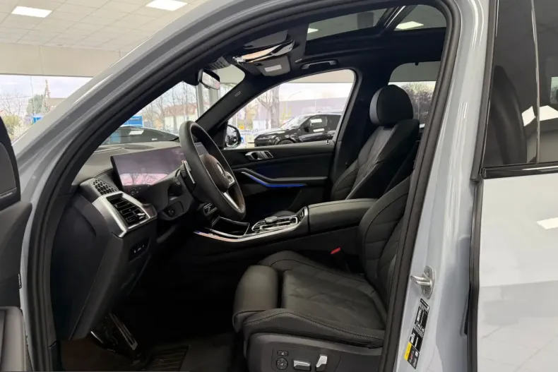 BMW X5 (Seria X) din 2025 cu 3.490 km - oferta BMW214522 - foto 11