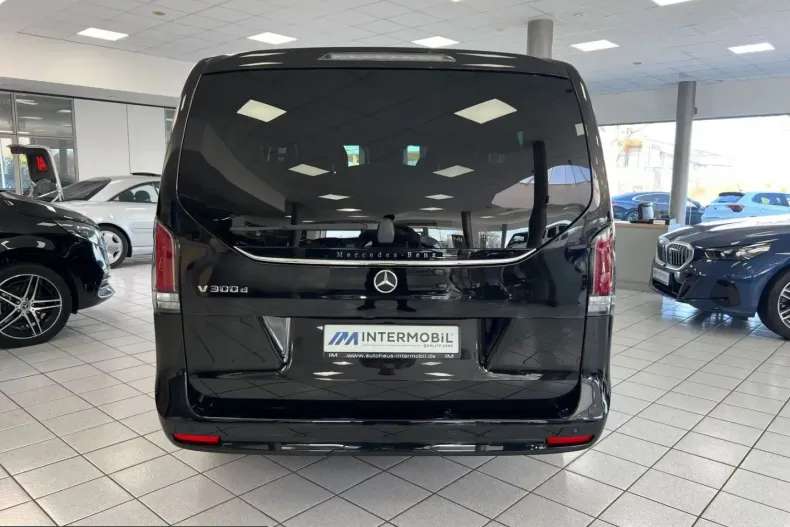 Mercedes-Benz V 300 (Clasa V) din 2024 cu 5.668 km - oferta MER214523 - foto 4