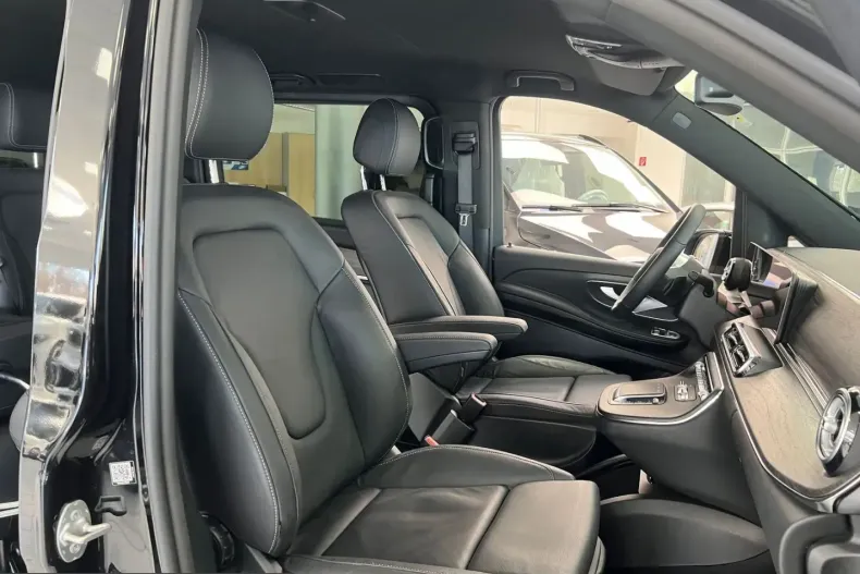 Mercedes-Benz V 300 (Clasa V) din 2024 cu 5.668 km - oferta MER214523 - foto 16
