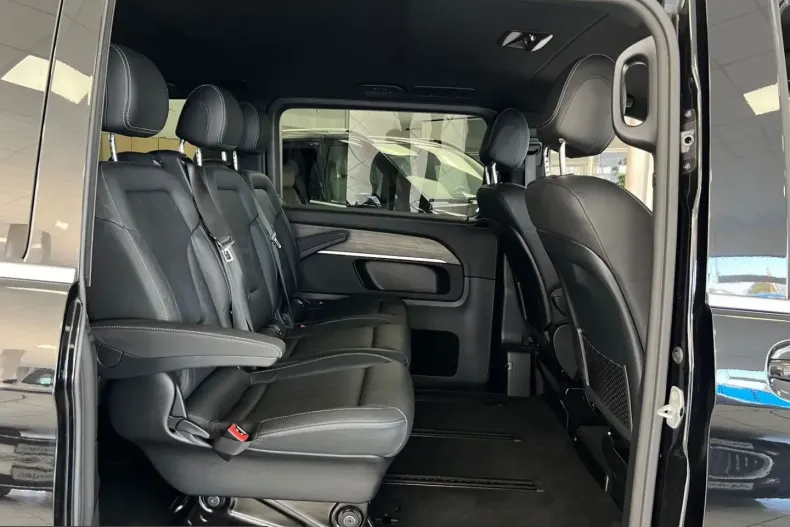 Mercedes-Benz V 300 (Clasa V) din 2024 cu 5.668 km - oferta MER214523 - foto 17