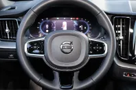 Volvo XC60 din 2023 cu 22.667 km - oferta VOL214524 - foto 6