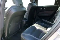 Volvo XC60 din 2023 cu 88.200 km - oferta VOL214525 - foto 10