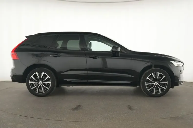Volvo XC60 din 2022 cu 51.351 km - oferta VOL214527 - foto 4