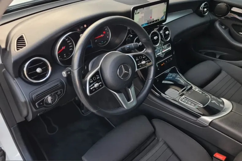 Mercedes-Benz GLC 200 (Clasa GLC) din 2021 cu 83.850 km - oferta MER214529 - foto 10