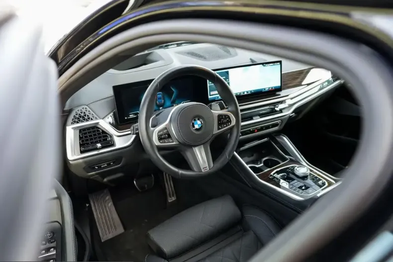 BMW X6 (Seria X) din 2025 cu 21.990 km - oferta BMW214531 - foto 14