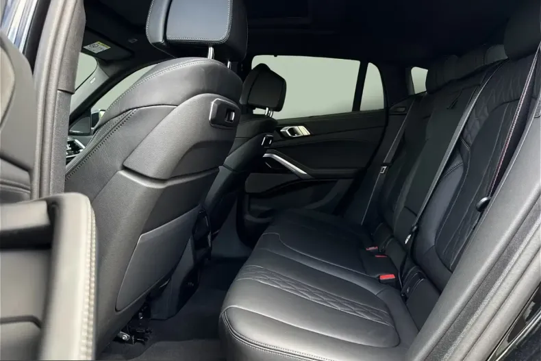 BMW X6 (Seria X) din 2024 cu 6.500 km - oferta BMW214532 - foto 10