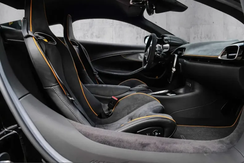 McLaren Artura din 2023 cu 7.810 km - oferta MCL214533 - foto 6