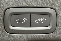 Volvo XC60 din 2023 cu 76.450 km - oferta VOL214534 - foto 7