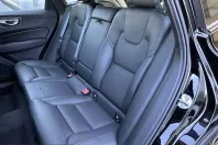 Volvo XC60 din 2023 cu 76.450 km - oferta VOL214534 - foto 11