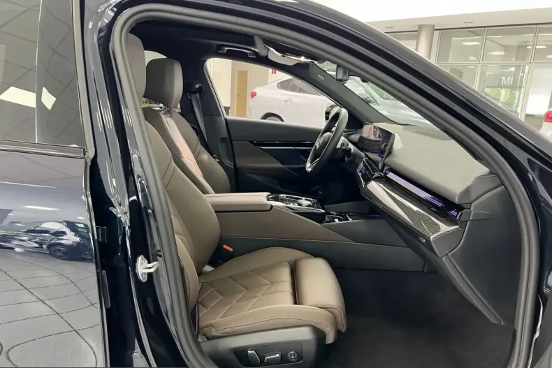 BMW 540 (Seria 5) din 2024 cu 11.000 km - oferta BMW214535 - foto 21