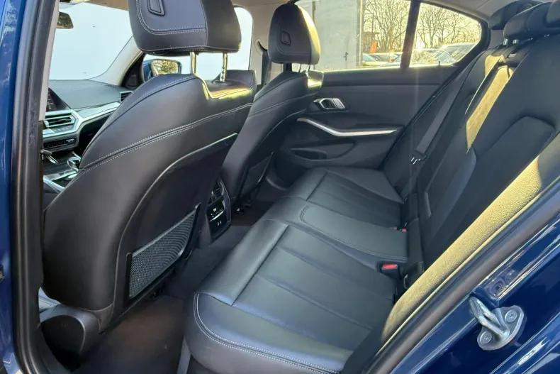 BMW 320d (Seria 3) din 2022 cu 102.522 km - oferta BMW214546 - foto 11