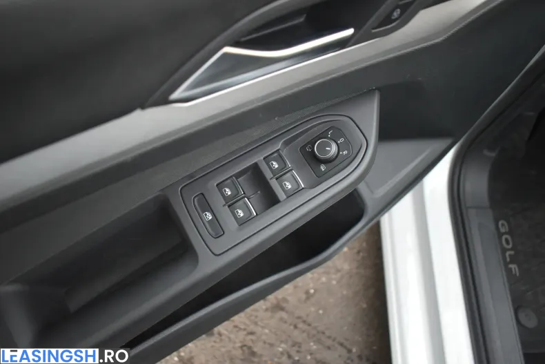 Volkswagen Golf din 2021 cu 68.903 km - oferta VOL214547 - foto 14