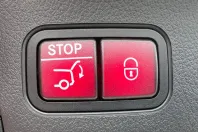 Mercedes-Benz EQA din 2025 cu 4.500 km - oferta MER214554 - foto 5
