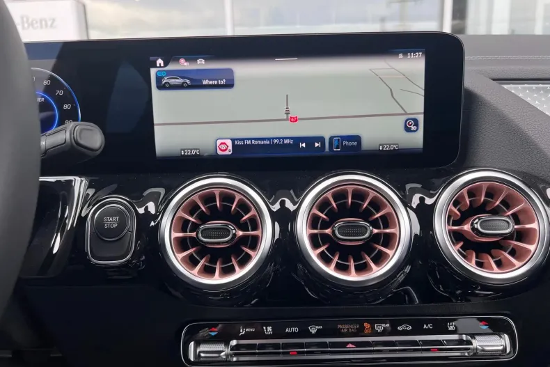 Mercedes-Benz EQA din 2025 cu 4.500 km - oferta MER214554 - foto 13