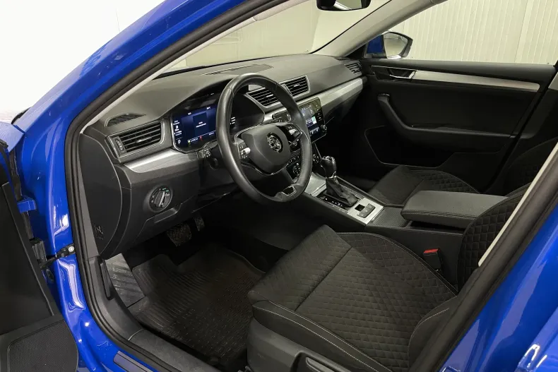 Skoda Superb din 2022 cu 60.045 km - oferta SKO214561 - foto 5