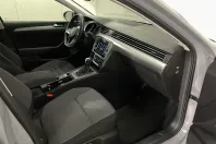 Volkswagen Passat din 2022 cu 38.665 km - oferta VOL214563 - foto 9