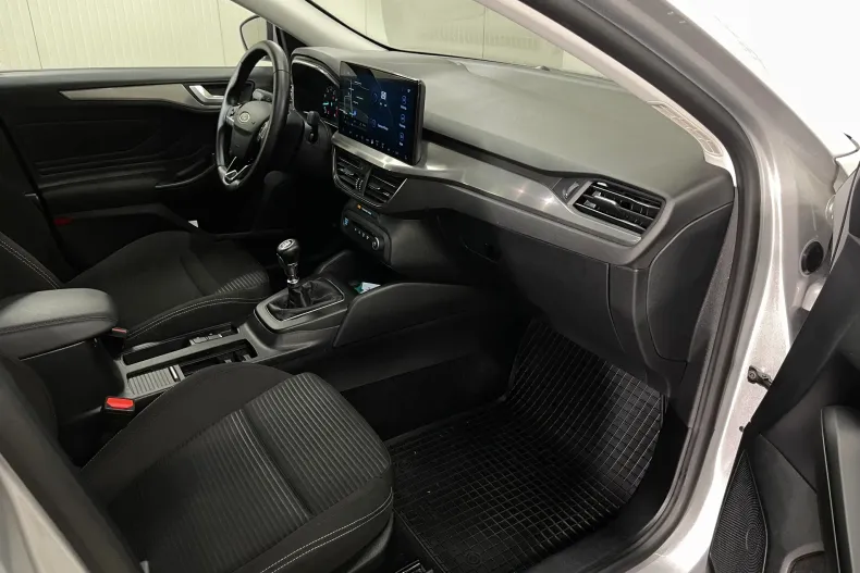 Ford Focus din 2023 cu 40.254 km - oferta FOR214567 - foto 9