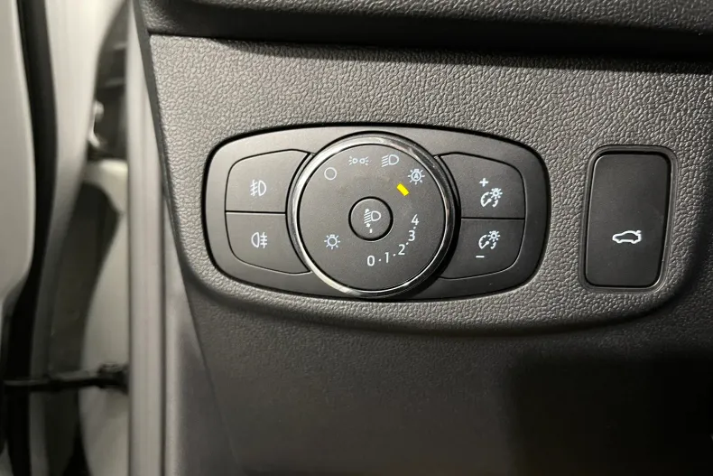 Ford Focus din 2023 cu 40.254 km - oferta FOR214567 - foto 21