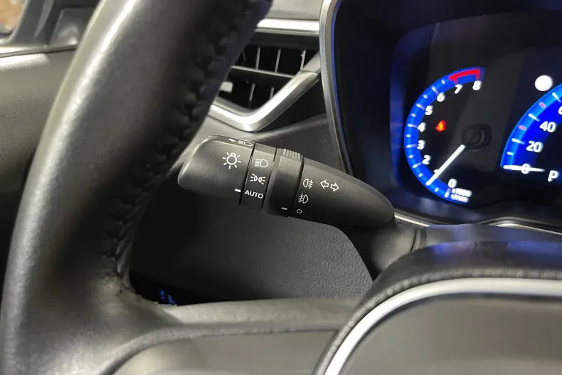 Toyota Corolla din 2021 cu 57.832 km - oferta TOY214571 - foto 21