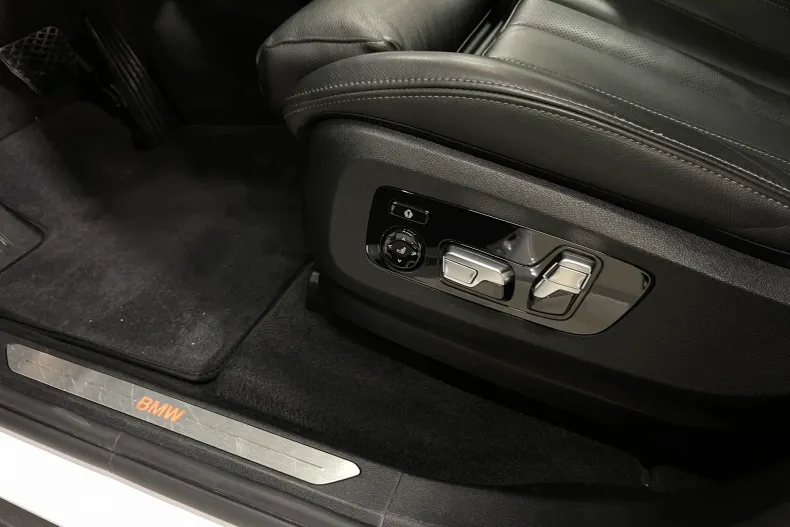 BMW X5 (Seria X) din 2021 cu 86.937 km - oferta BMW214576 - foto 28